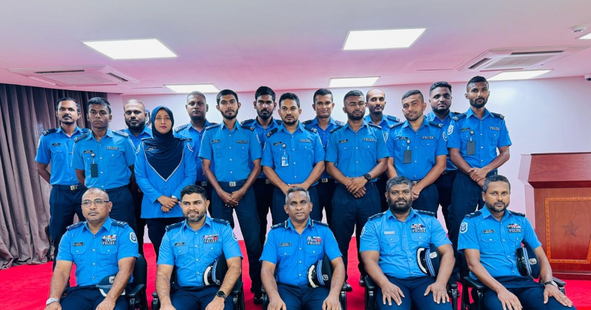 ސްޕެޝަލް ކޮންސްޓެބުލަރީ ފުލުހުންގެ ބޭސިކް ޓްރެއިނިންގ ނިންމި ފަރާތްތަކަށް ސެޓްފިކެޓް ދީފި