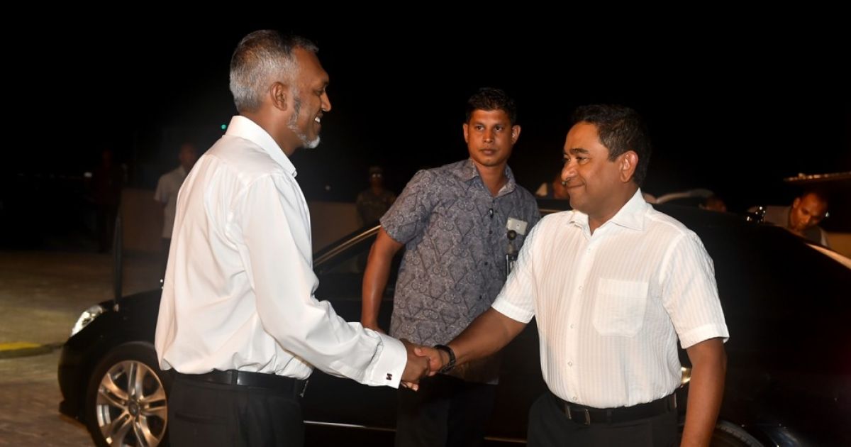 މީހަކު މަރާލި ޕާކެއް ބަންދުކުރުމުން ޔާމީންގެ ރުޅި ޑރ.މުއިއްޒުއަށް - އަދީބު