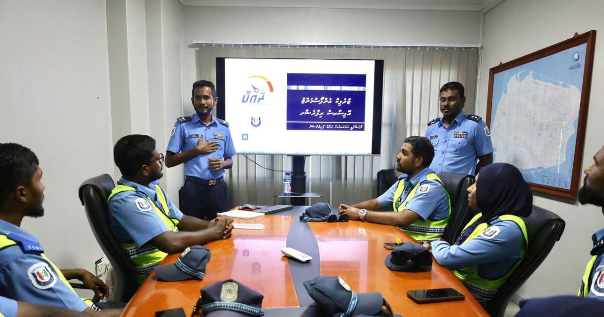 ޓްރެފިކް ޕޮލިސް އޮޕަރޭޝަންސްގެ ފުލުހުން އެއްގަމު ދަތުރުފަތުރުގެ ގާނޫނަށް އަހުލުވެރިކުރުވަނީ