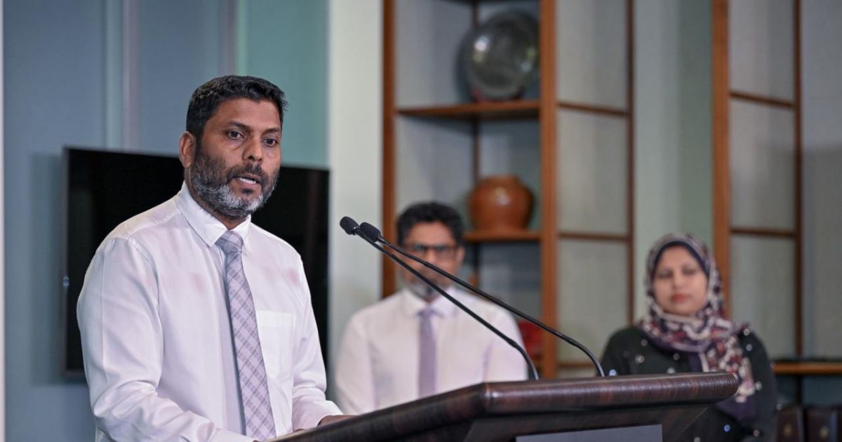 ގައުމީ ޓީމުގެ ކުޅުންތެރިންނާއި އޮފިޝަލުންނަށް އިންޝުއަރެންސް ދެނީ