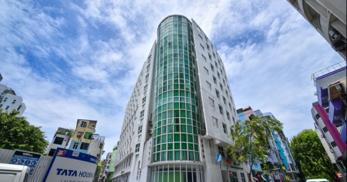 ރަޖިސްޓްރީނުކޮށް ސިއްޙީ ޚިދުމަތް ދޭނަމަ ޤާނޫނީ ފިޔަވަޅު އަޅާނެ ކަމުގެ އިންޒާރު ދީފި