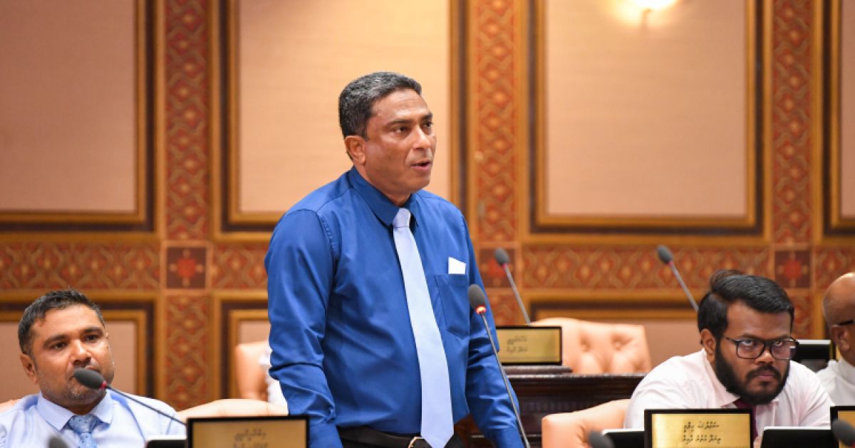 ކުންފުނިތައް ބަނގުރޫޓުވެފައިވަނީ ކުރީ ސަރުކާރުން ކަންތައް ކުރި ގޮތުން: ސައުދުﷲ