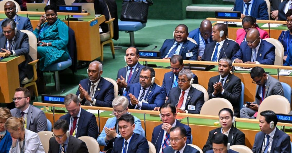 އދ. ގައި ރާއްޖެއިން ލީޑަރޝިޕް ދައްކަނީ އެއްވެސް ފަސްޖެހުމެއްނެތި