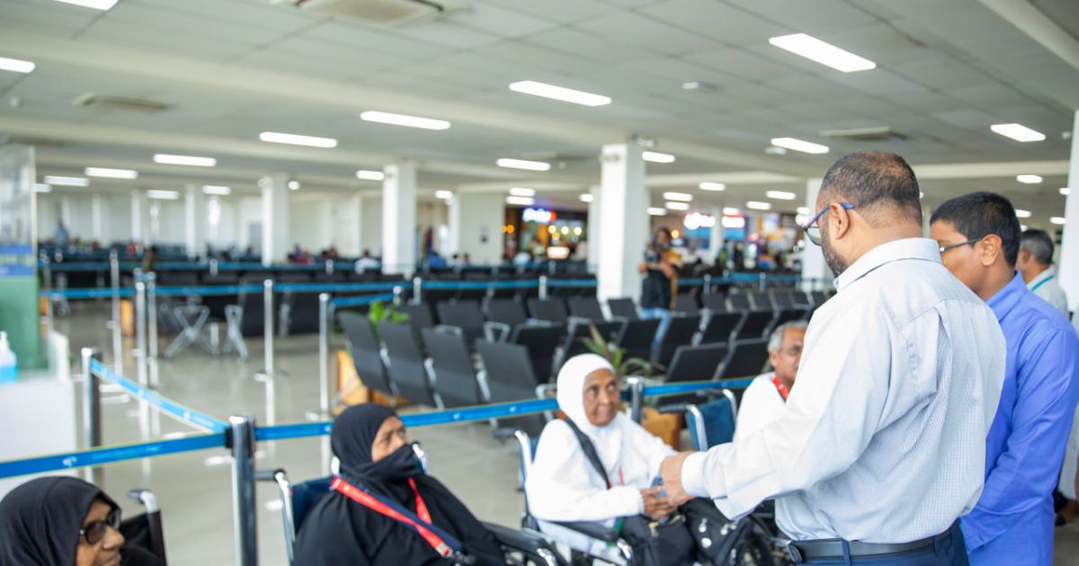 މަހުރަމަކާއި ނުލާ އުމްރާއަށް ނުދެވޭ ގޮތް އުވާލަނީ