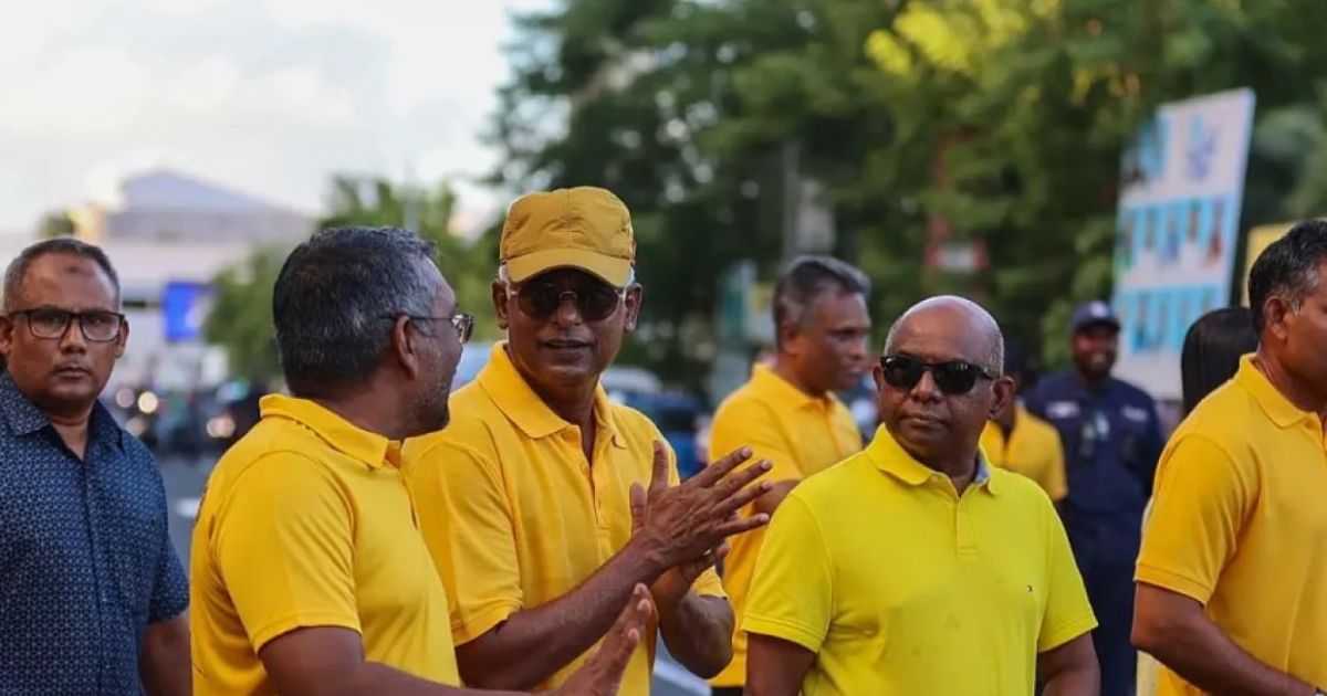 ކުރީގެ ސަރުކާރުން ދައުލަތުގެ ޚަޒާނާ ހުސްކުރި ގޮތް