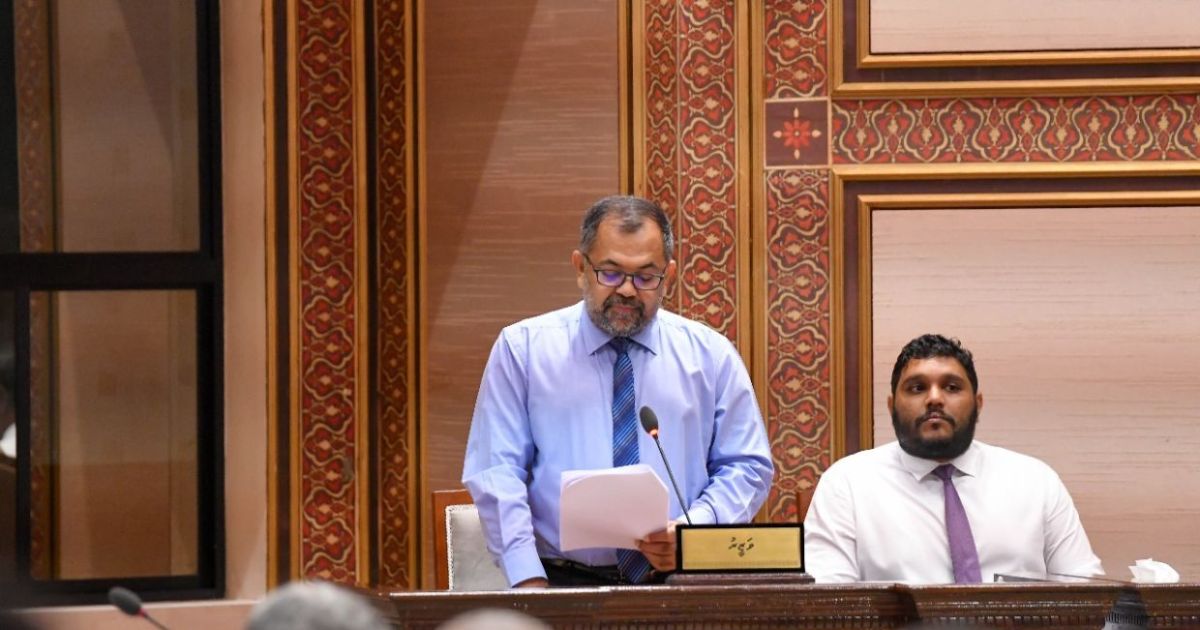 ދައުލަތުގެ ޚަރަދުގެ އެންމެ 1% ސިޔާސީ މުވައްޒަފުންނަށް