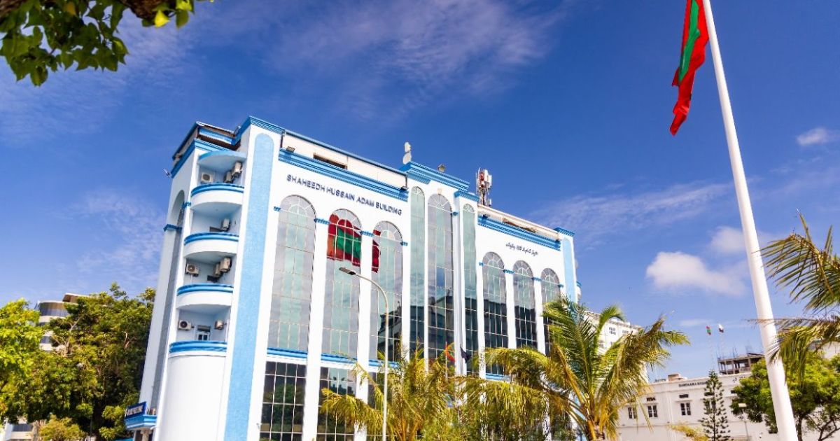 ބަރަހަނާކޮށް، ފޭރުނު މައްސަލައިގައި މީހަކު ހައްޔަރުކޮށްފި