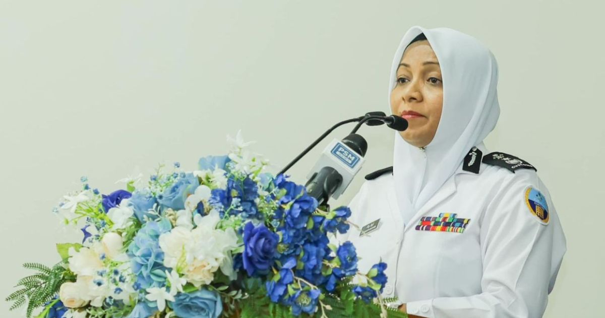 ކަސްޓަމްސްގެ މަސައްކަތްތައް އަވަސްކުރުމަށް 3 ދުވަހުގެ ސިމްޕޯޒިއަމެއް