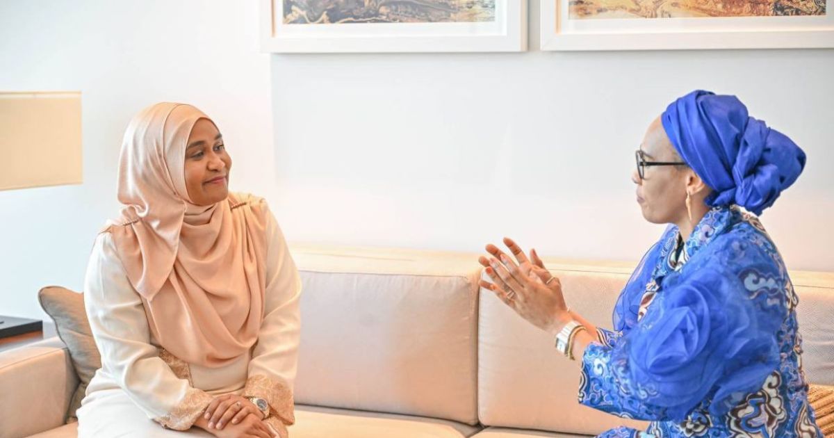 ދިވެހި-ގެމްބިޔާ ފަސްޓް ލޭޑީން ބައްދަލުކުރައްވައިފި