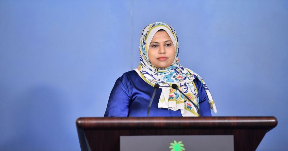 މިހާތަނަށް 248 ސިޔާސީ މުވައްޒަފުން މަދުކޮށްފި: ހީނާ