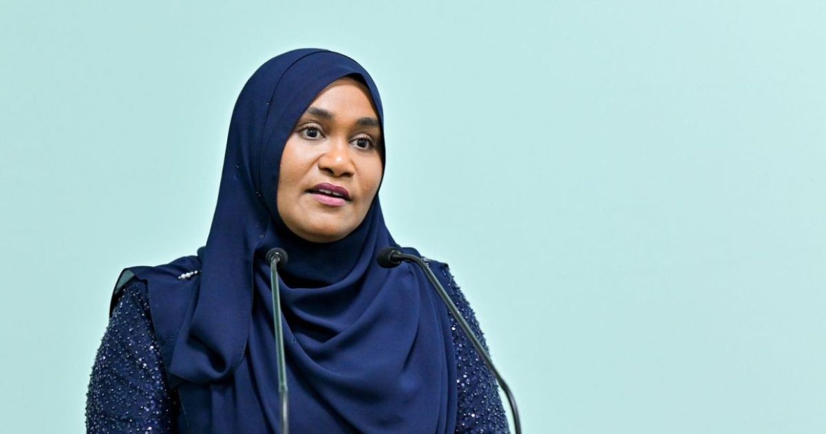 ސިޔާސަތުތައް ތަންފީޒުކުރުމަށް ސިވިލް ސަރވަންޓުންނަށް މެޑަމް ގޮވާލައްވައިފި