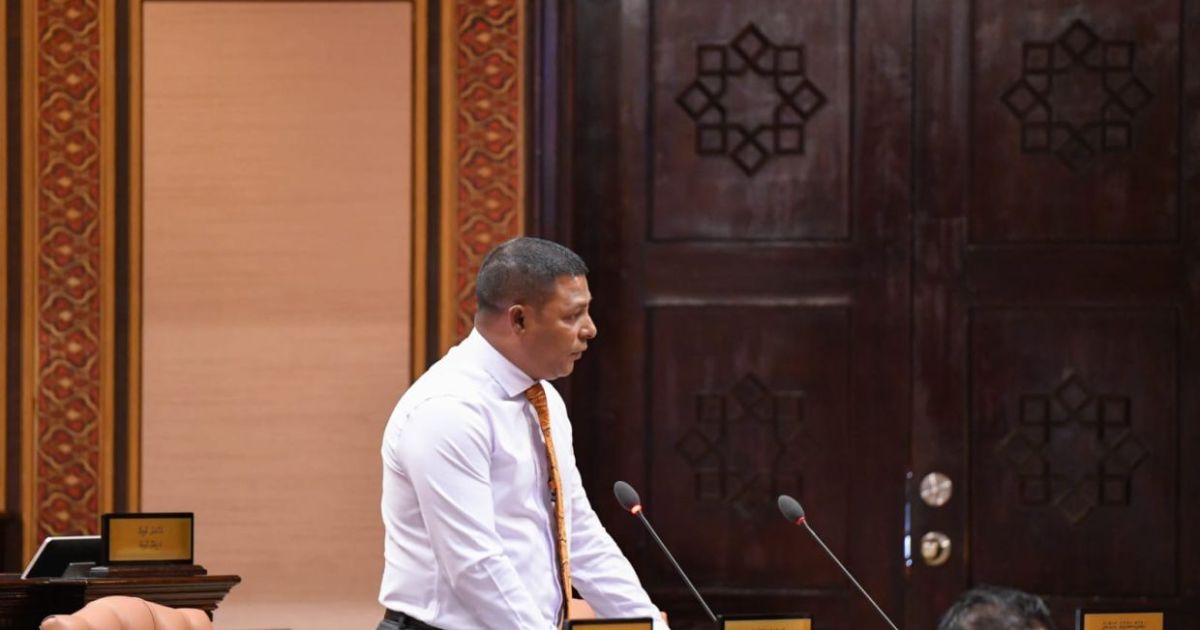 މެންބަރު އައްބާސްގެ ބަރަހަނާ ވީޑިއޯއެއް ލީކުވެއްޖެ