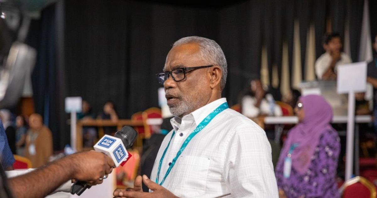 ވޯޓުލުން ކުރިއަށްދަނީ ވަރަށް އޮމާންކޮށް
