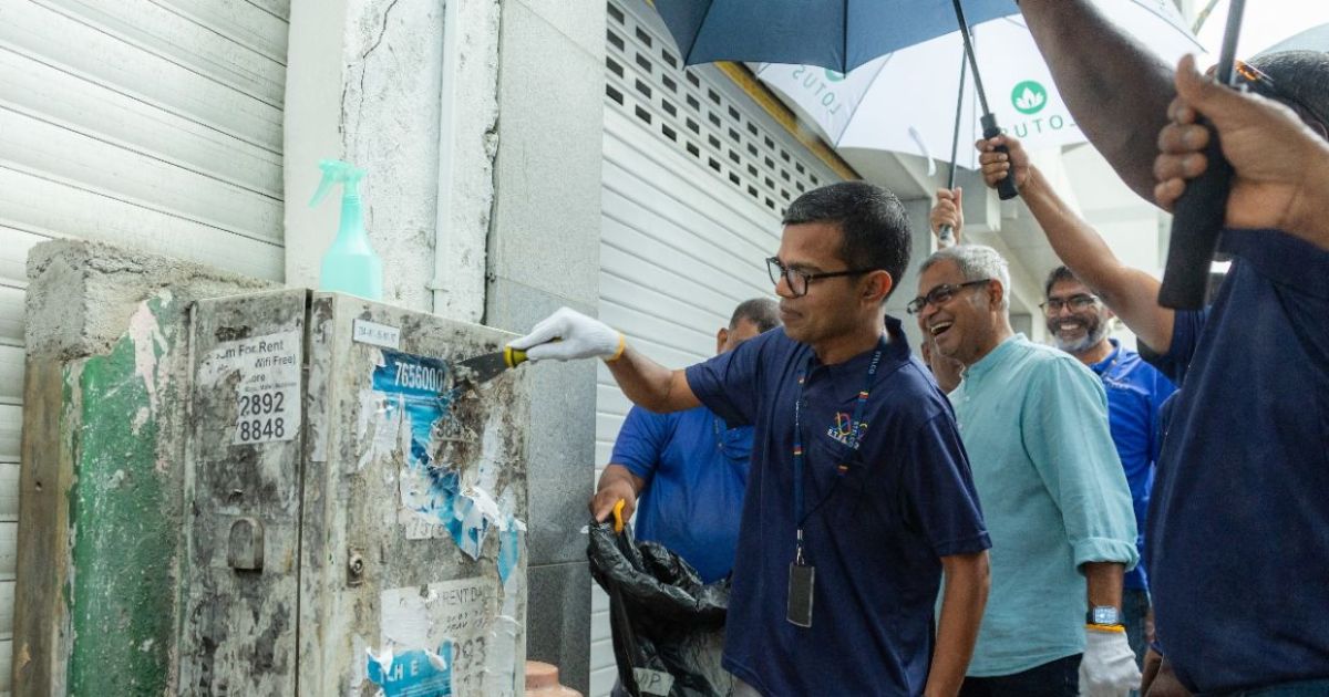 ކަރަންޓު ފޮށިތައް ސާފު ކުރުމުގެ މަސައްކަތް ފަށައިފި