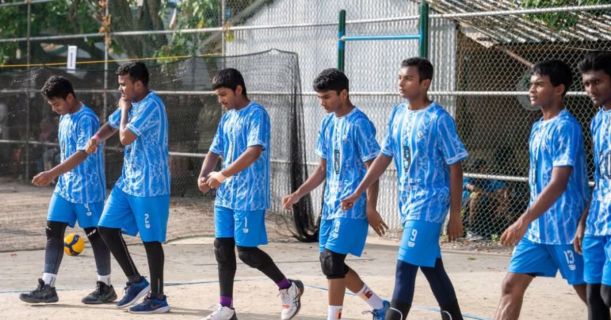 ކުނބުރުދޫ އާއި އ.ދ އަތޮޅު މަދަރުސާގެ ކުރިމަތިލުމެއް