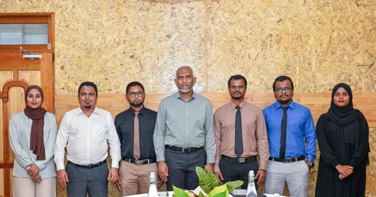 ރައީސުލްޖުމްހޫރިއްޔާ، އއ. ހިމަންދޫ ކައުންސިލާއި ބައްދަލުކުރައްވައިފި