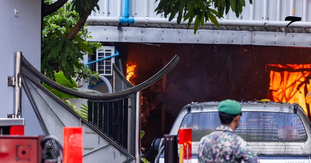 އަލިފާނުގެ ހާދިސާއާއި ގުޅިގެން ބައެއް ސްކޫލްތައް ބަންދުކޮށްފި