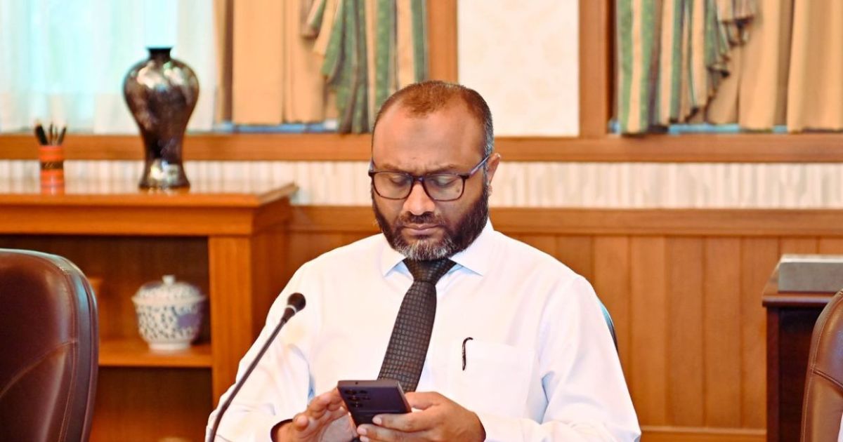 ޢުމްރާގެ އުޞޫލާ ޚިލާފުވާ ކުންފުނިތަކަށް ފިޔަވަޅު އަޅަނީ
