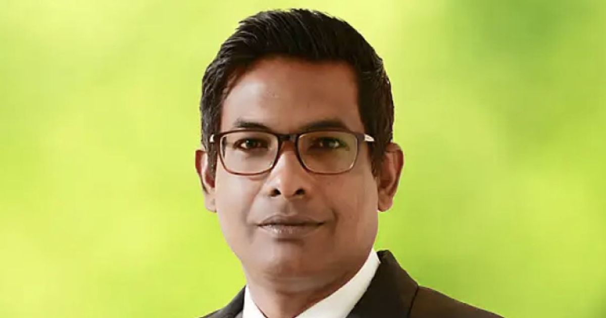 ކޯޓު އަމުރެއްގެ ދަށުން ފަޒީލްގެ ފޯނު ހިފަހައްޓައިފި