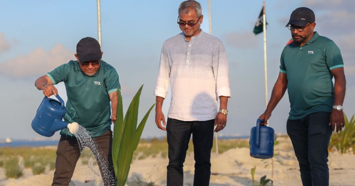 މިހާތަނަށް 450,000 އަށްވުރެ ގިނަ ގަސް އިންދައިފި