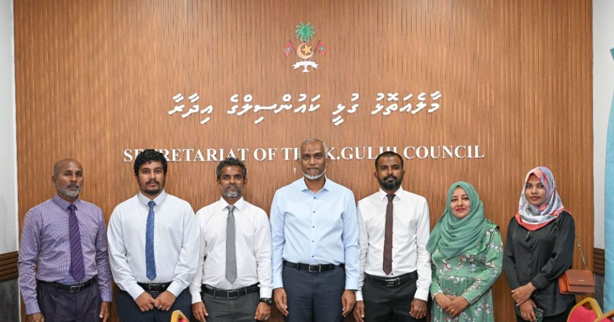 ރައީސް ގުޅީ ކައުންސިލާއި ބައްދަލު ކުރައްވައިފި