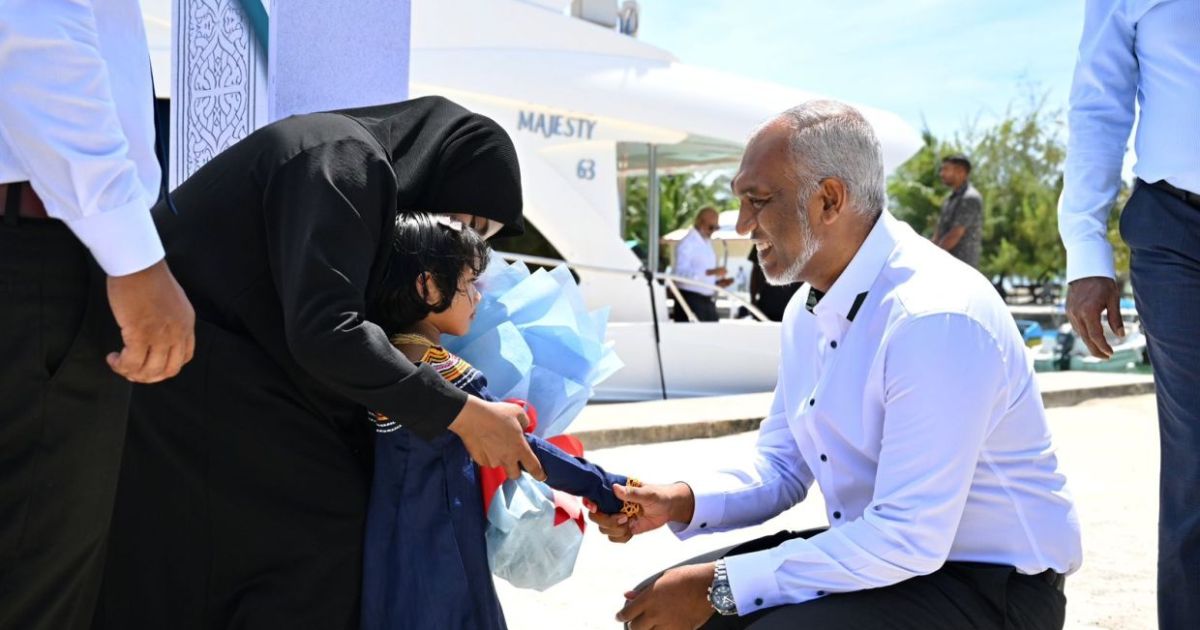 ނަޑެއްލާއިން ރައީސްއަށް ހޫނު މަރުހަބާއެއް ދަންނަވައިފި