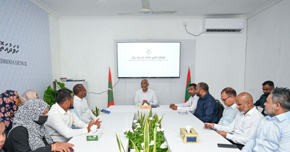 ރައީސް، މާމެންދޫ ކައުންސިލާއި ބައްދަލުކުރައްވައިފި