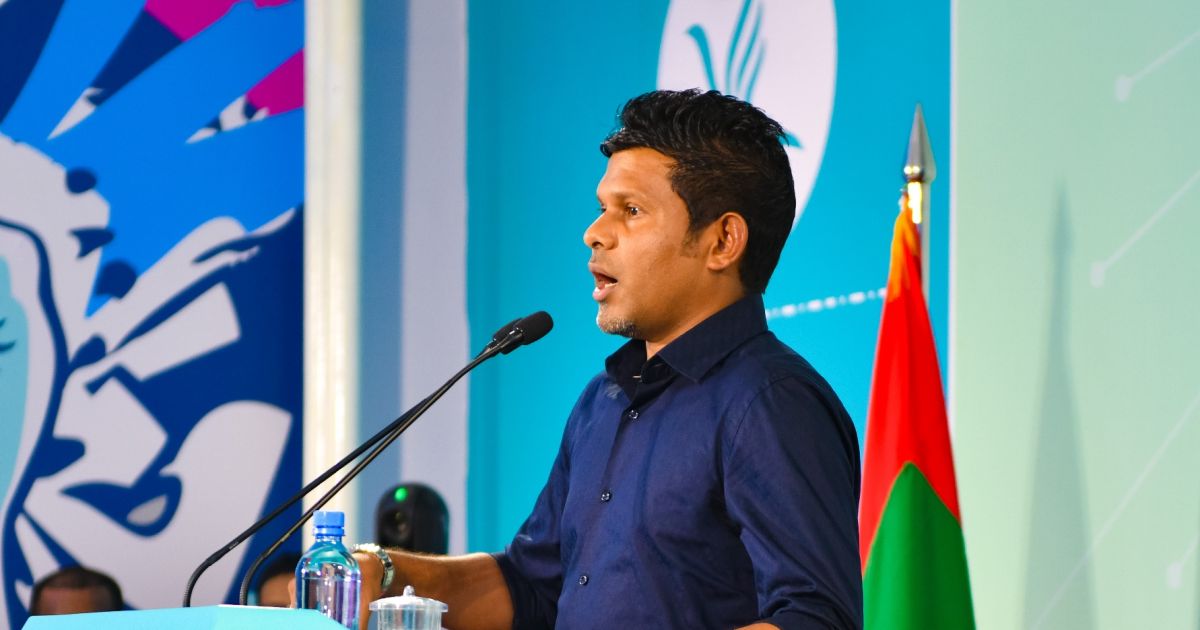 ދެވަނަ ދައުރަކަށް ހޮވިވަޑައިގަންނާވެ ފުރަތަމަ ރައީސަކަށް ޑރ. މުޢިއްޒު ވާނެ: ނައިބު ރައީސް