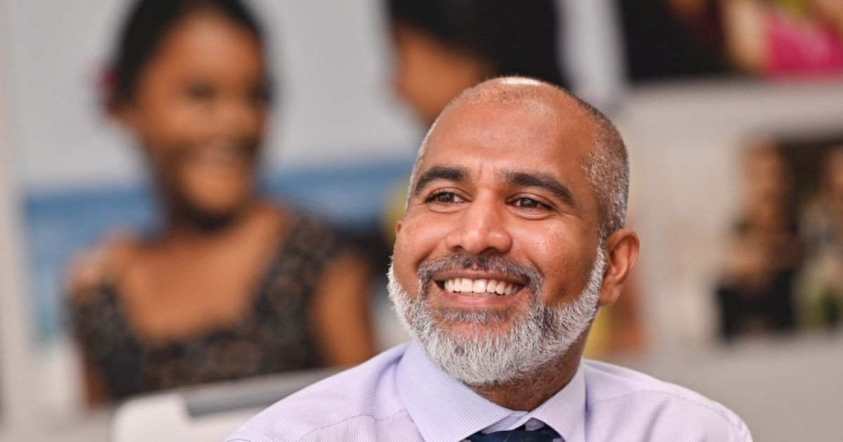 މިނިސްޓަރު އެދިވަޑައިގަތީ ޒިންމާދާރު ދަރިވަރަކަށް ވުމަށް އަޒުމް ކަނޑައަޅަން