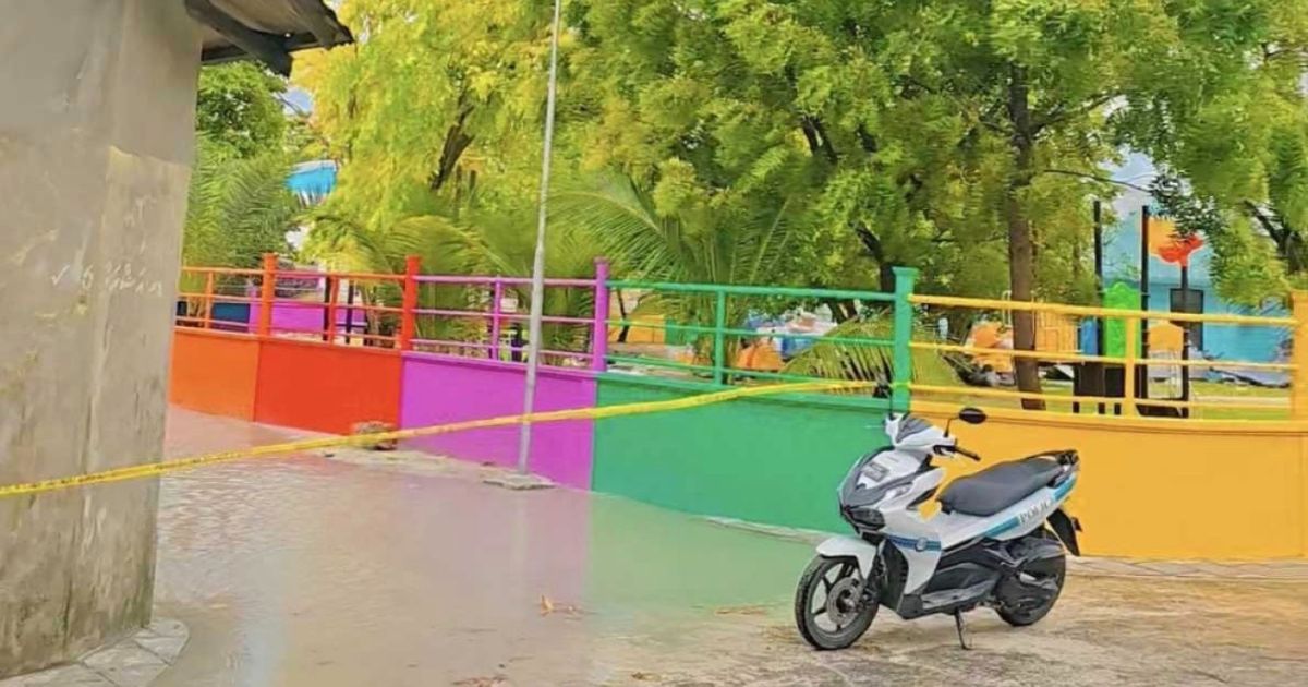 އުނގޫފާރުގައި ކަރަންޓުގައި ޖެހުނު ޒުވާނާ އިތުރު ފަރުވާއަށް މާލެ ގެނެސްފި