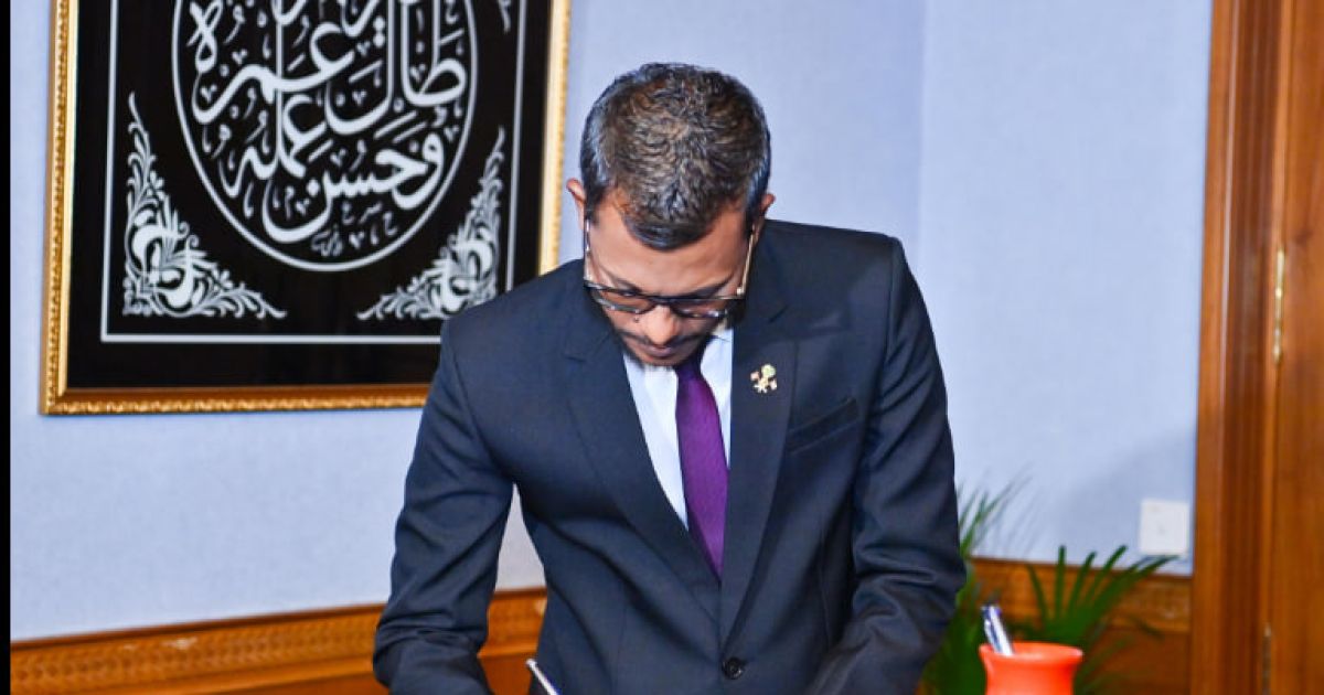 އިލެކްޝަންސް ކޮމިޝަނުގެ މެންބަރުކަމަށް ޙަސަން ޒަކަރިއްޔާ، ޢައްޔަންކުރައްވައިފި