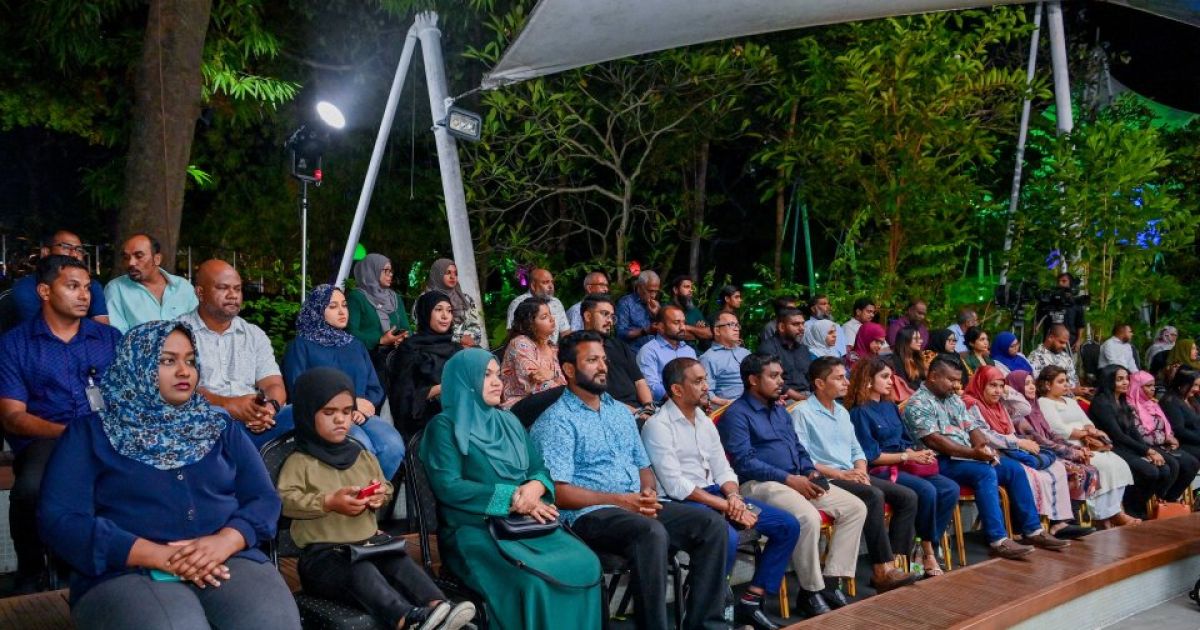 5 ވަޒީރުންނާ އެކު 'އަހާ'ގެ 2 ވަނަ ފޯރަމް މިރޭ