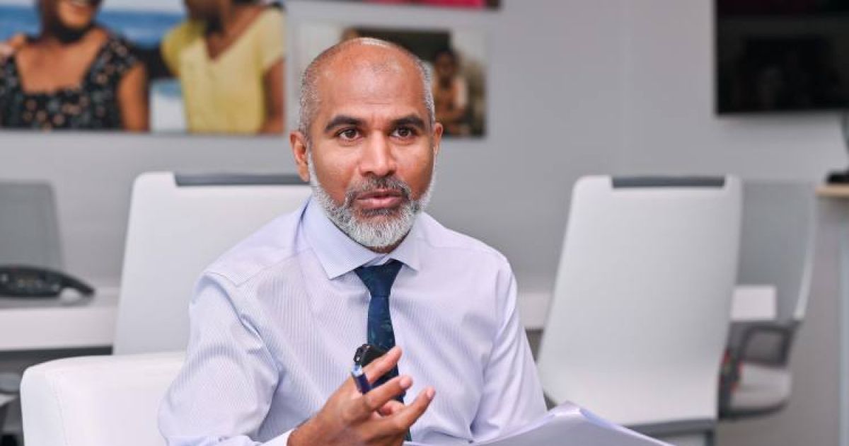 މާލޭގެ ސްކޫލުތައް ހުރީ ވަރަށް ހާލުގައި ކަމަށް ޑރ ޝަފީއު ވިދާޅުވެއްޖެ