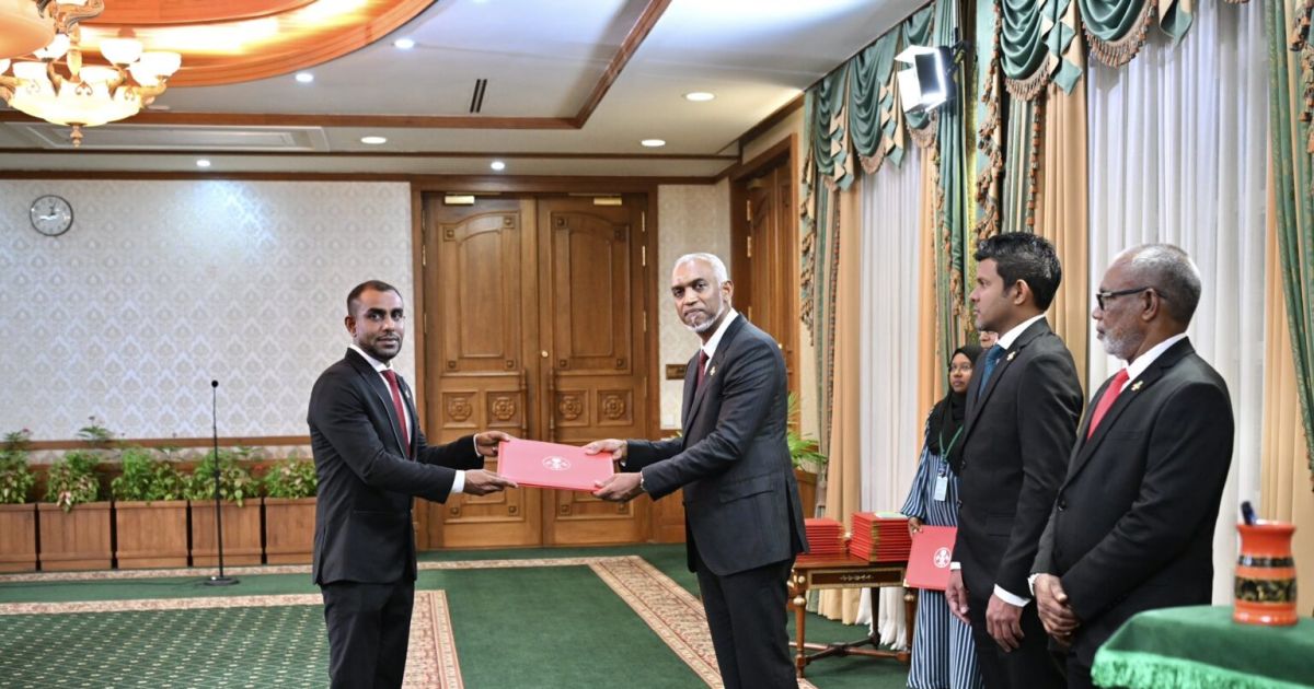 75 ގޮނޑި ދިނުމަކީ ރައްޔިތުންގެ ފުރިހަމަ އިތުބާރު ރައީސްއަށް އޮތް ކަމުގެ ހެކި: ވަޒީރު ފައިސަލް