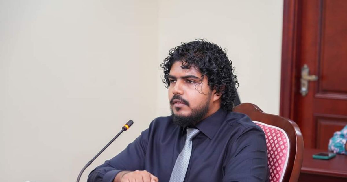 އައްޑޫގެ ކަރަންޓަށް ދާއިމީ ހައްލެއް ގެނެސްދެއްވާނެ ކަމުގެ ޔަގީންކަން ރައީސް ދެއްވައިފި - އަޒާން
