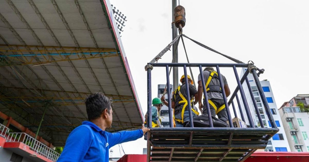 ގަލޮޅު ދަނޑުގެ ލައިޓިން ސިސްޓަމް މަރާމާތު ކުރުމުގެ އަމަލީ މަސައްކަތް ފަށައިފި