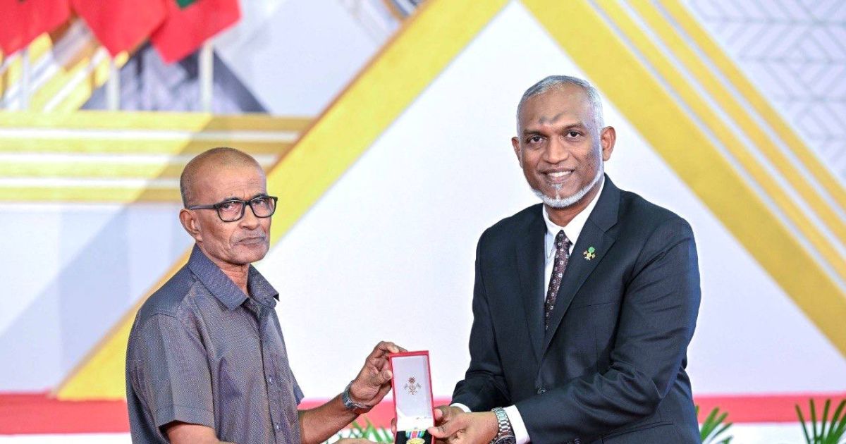 ދިވެހި ދައުލަތުގެ ޚިދުމަތުގެ އިނާމު 138 ފަރާތަކަށް ދެއްވައިފި