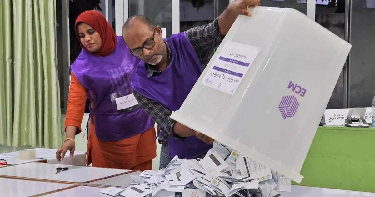 މާދަމާ އޮންނަ ބައި-އިލެކްޝަންތަކުގައި ވޯޓު ފޮށި ބަހައްޓާ ތަންތަން އާންމުކޮށްފި