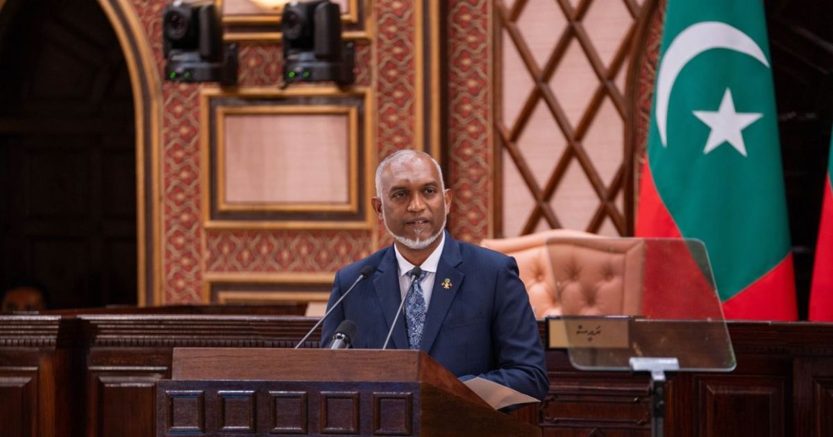 އަމާޒަކީ އަންނަ އަހަރު ރަސްމާލޭގައި ފުލެޓް އެޅުން