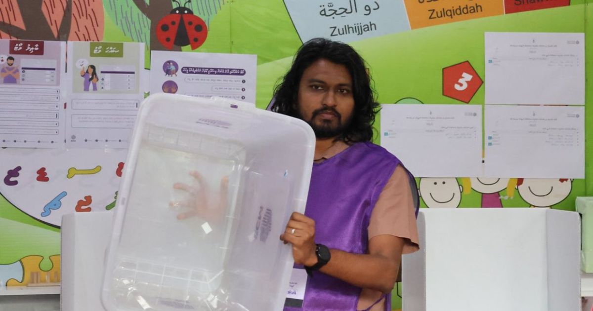 12 ދާއިރާއެއްގެ ބައި-އިލެކްޝަން ވޯޓު ލާން ފަށައިފި